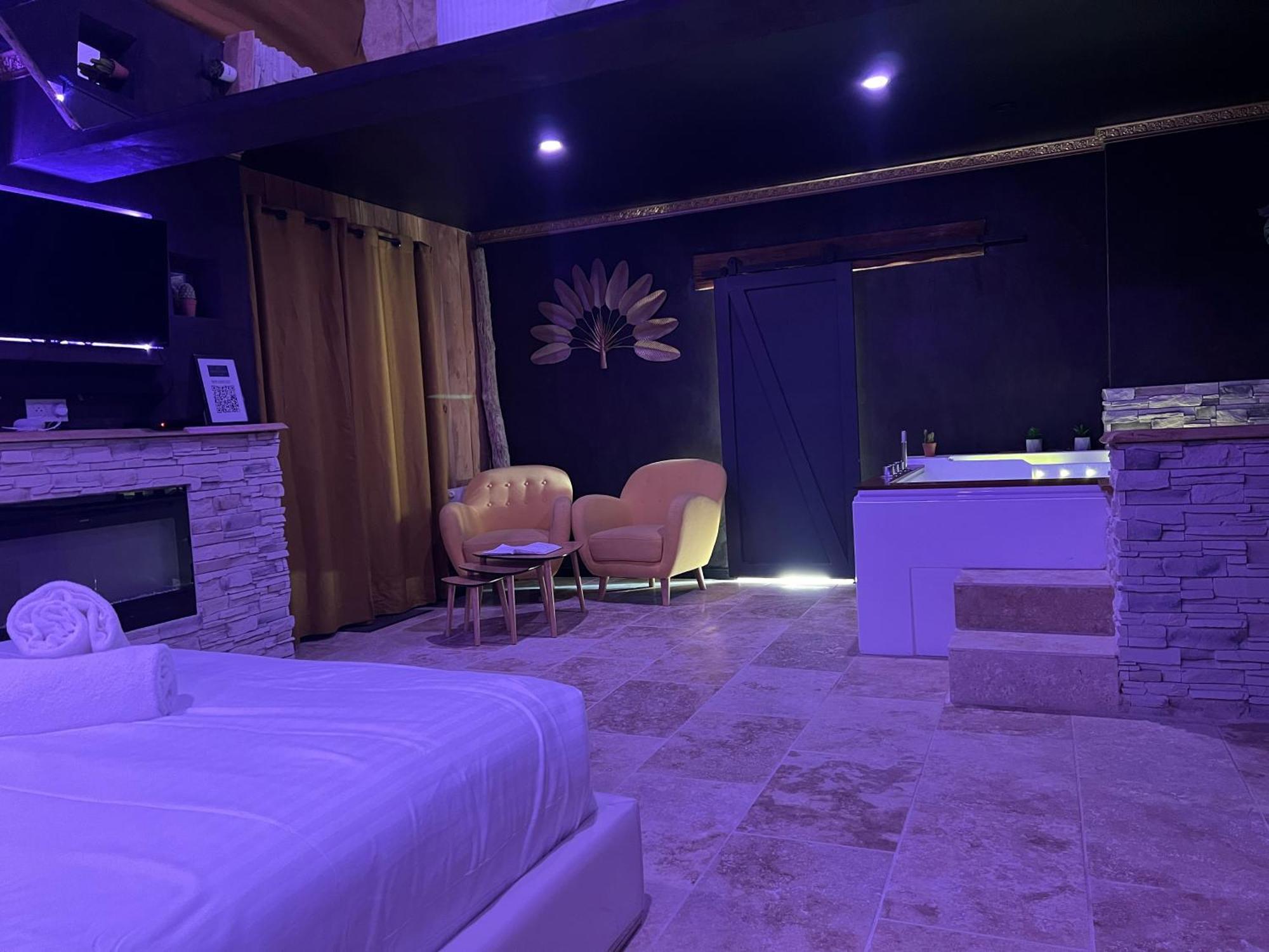 Le Lodge des Charmes 5 étoiles Leves Esterno foto
